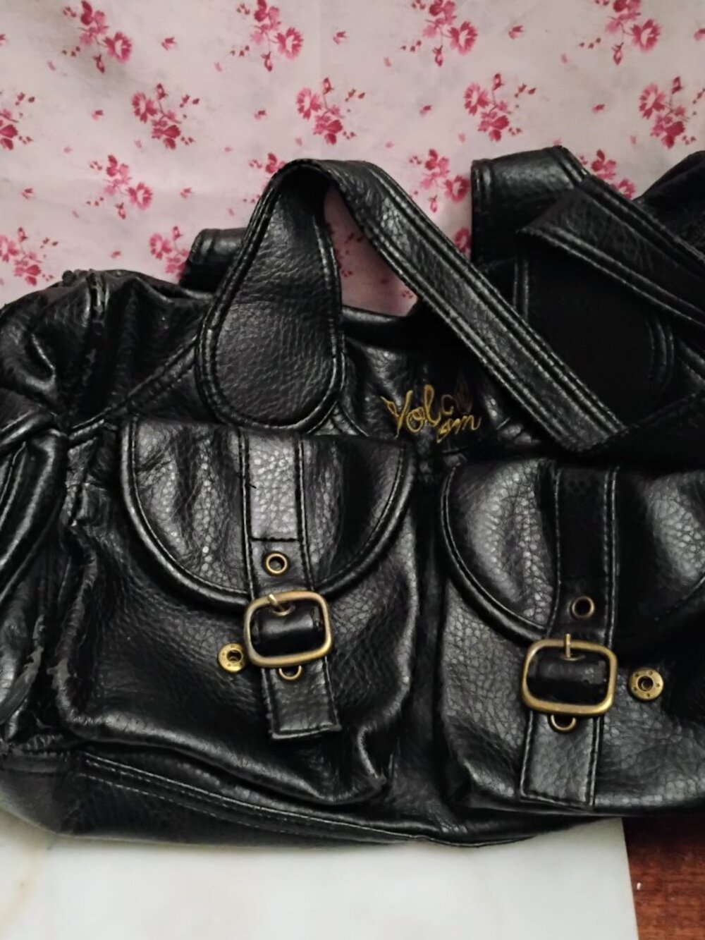 Vintage Early 2000s Ladies Black Volcom Handbag